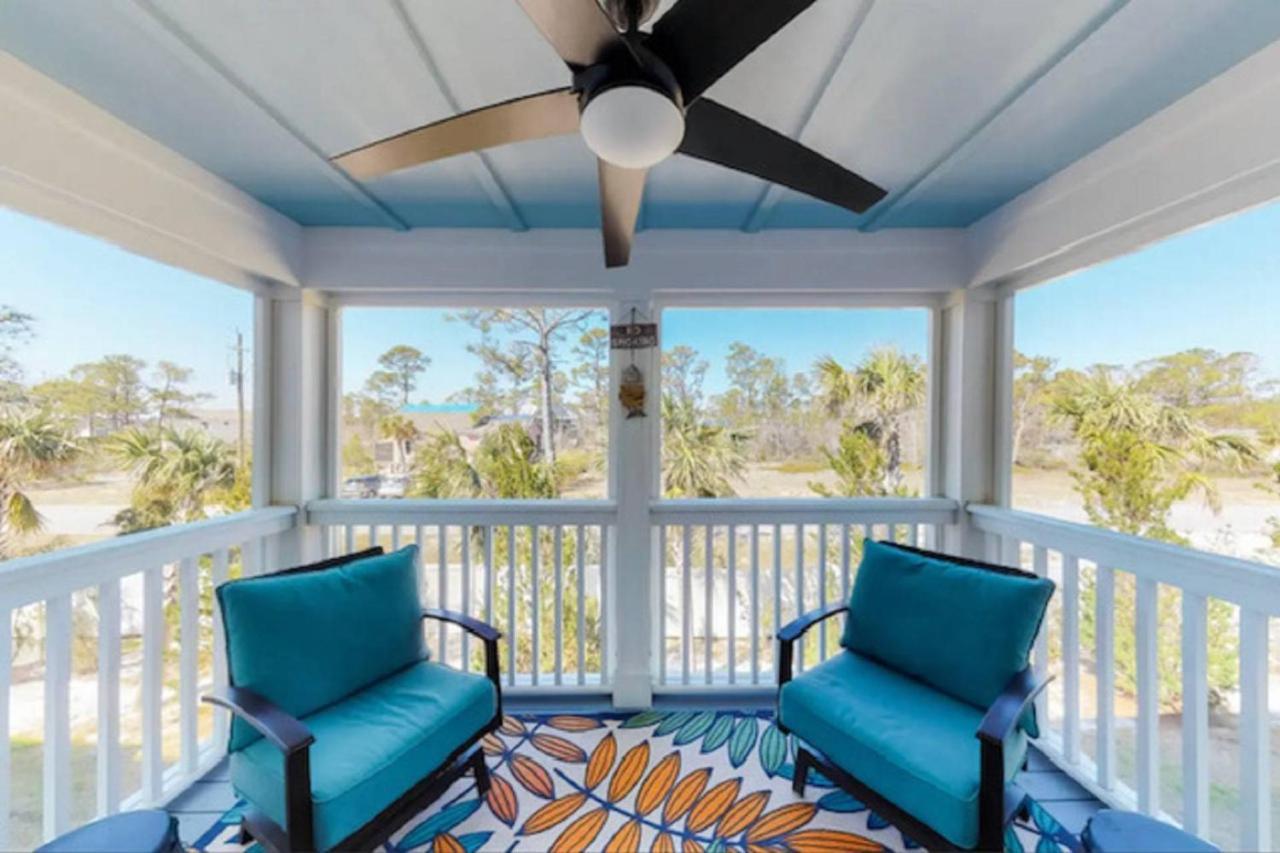 Resting Beach Face Pensacola Extérieur photo
